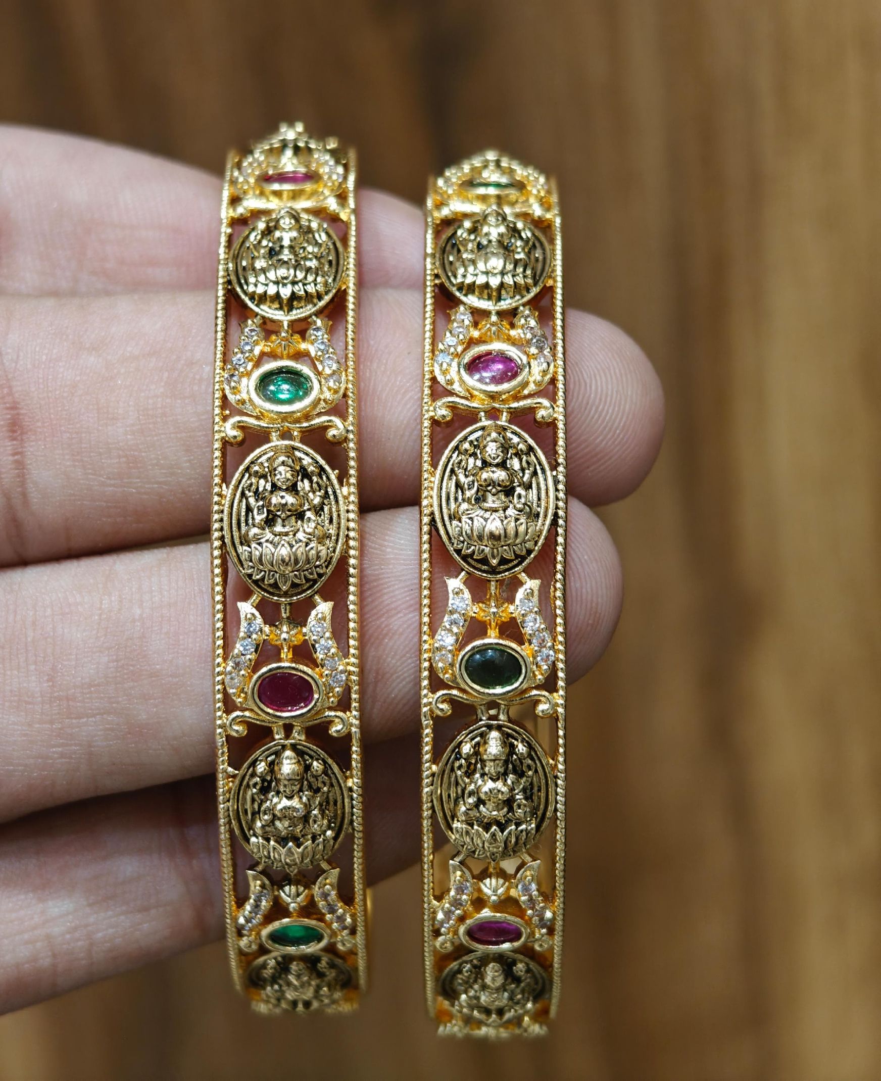 Nakshi bangles
