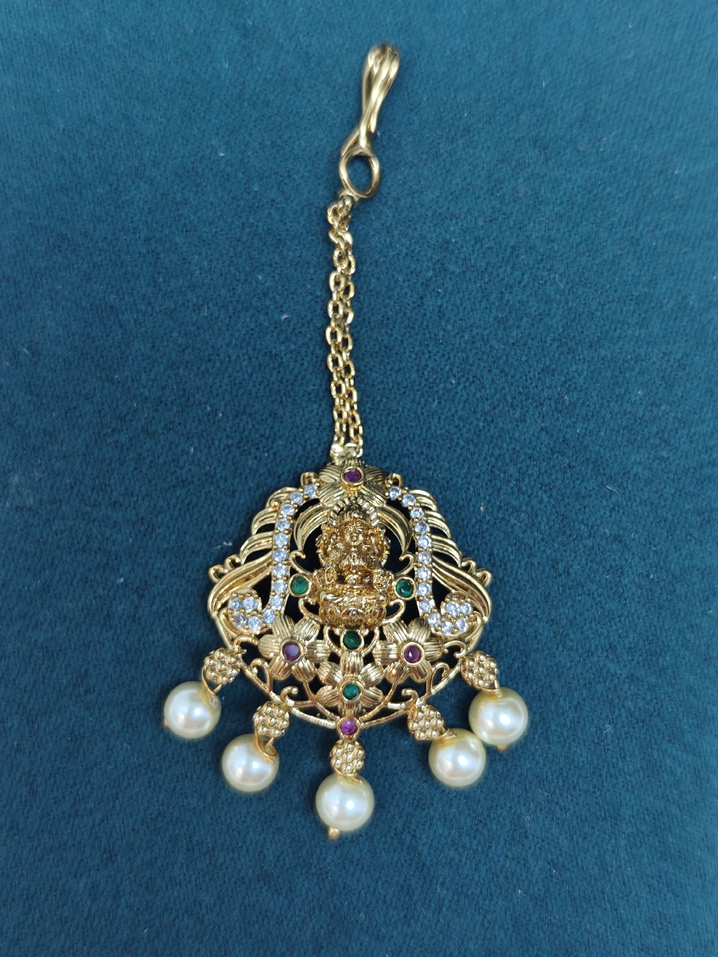 laxmi devi design mang tika