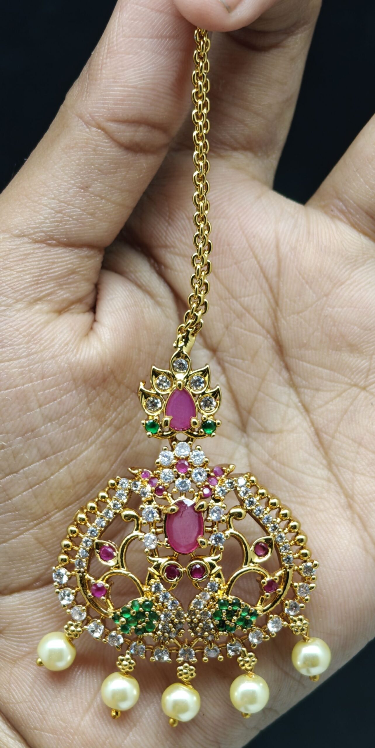 peacock design mang tikka