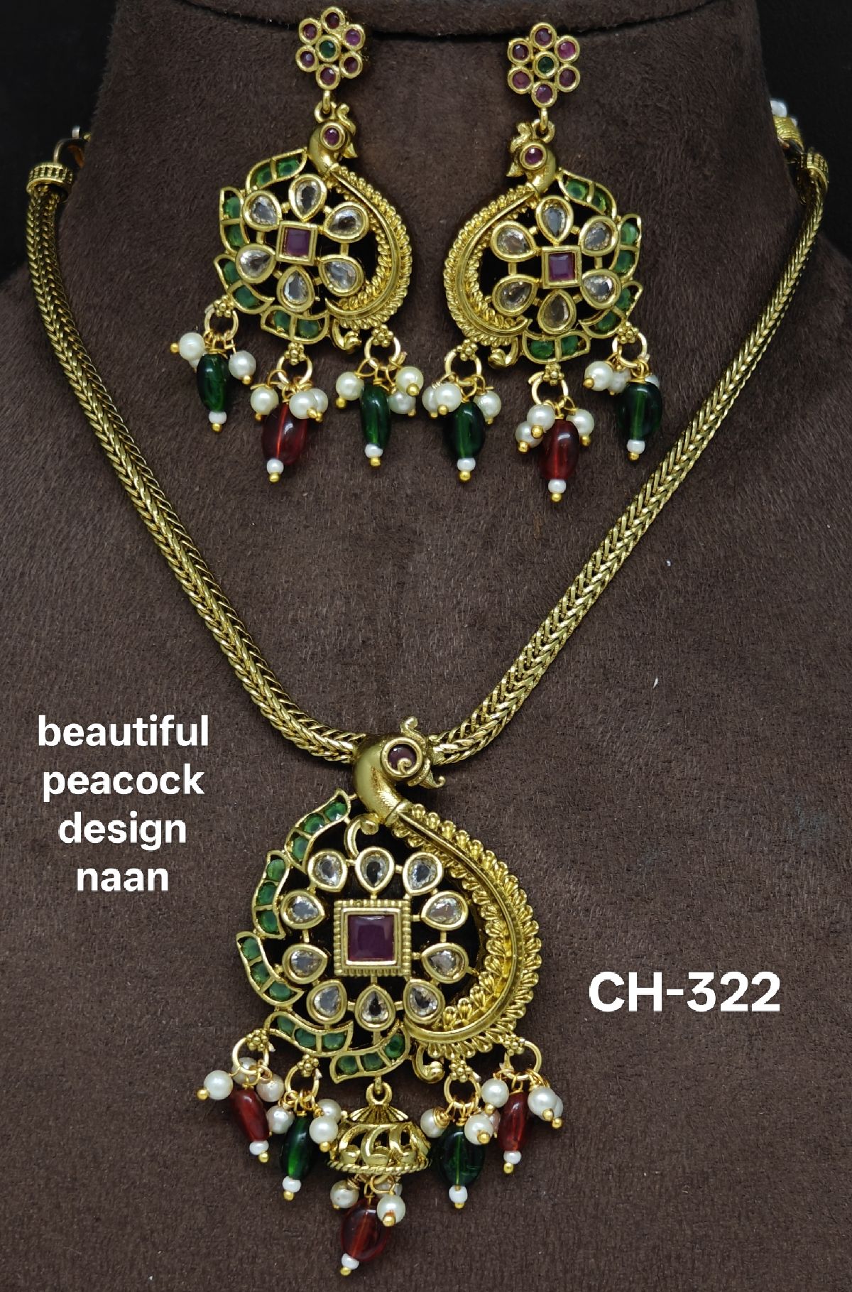 Mehandi polish peacock design naan