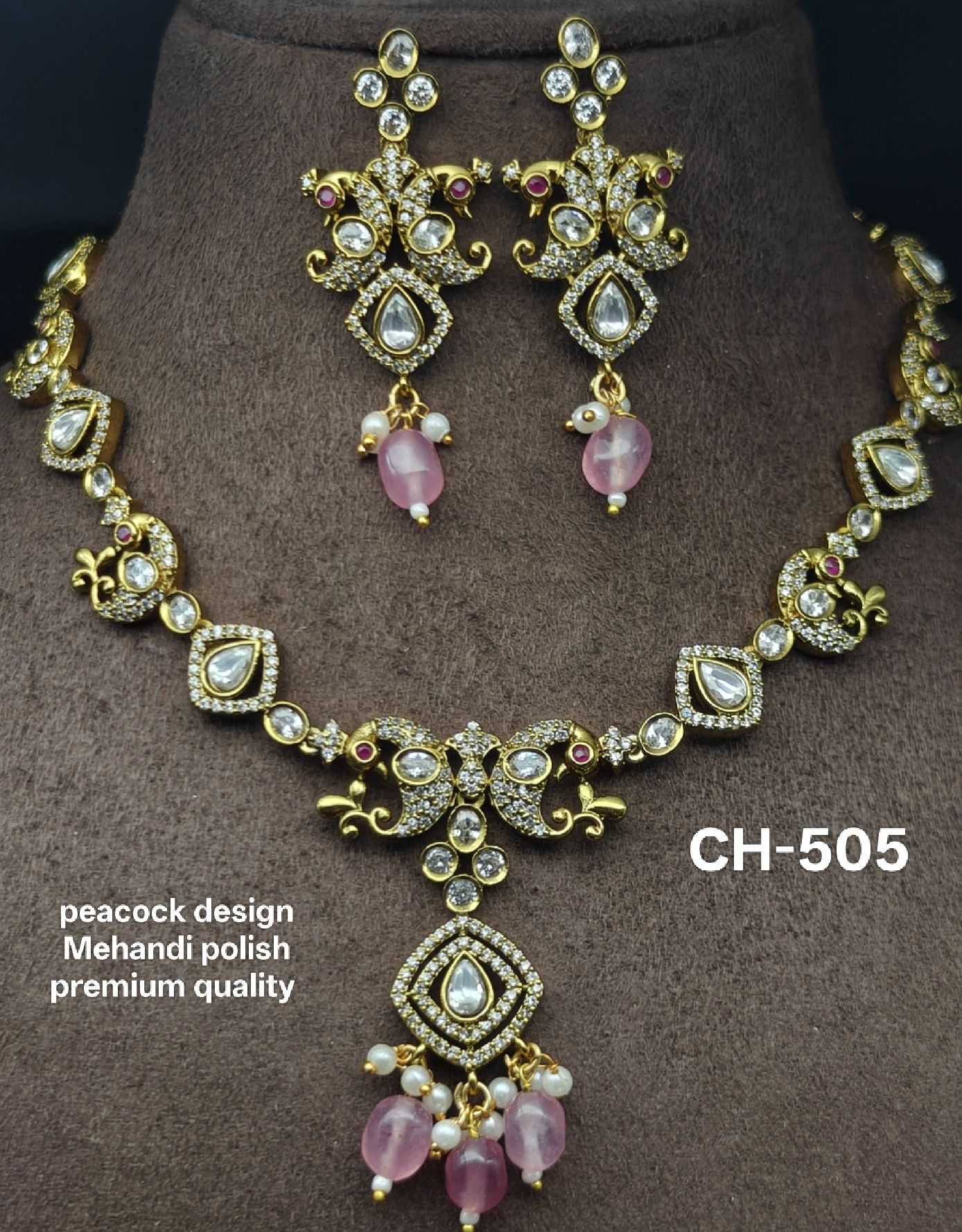 Mehandi polish Necklace