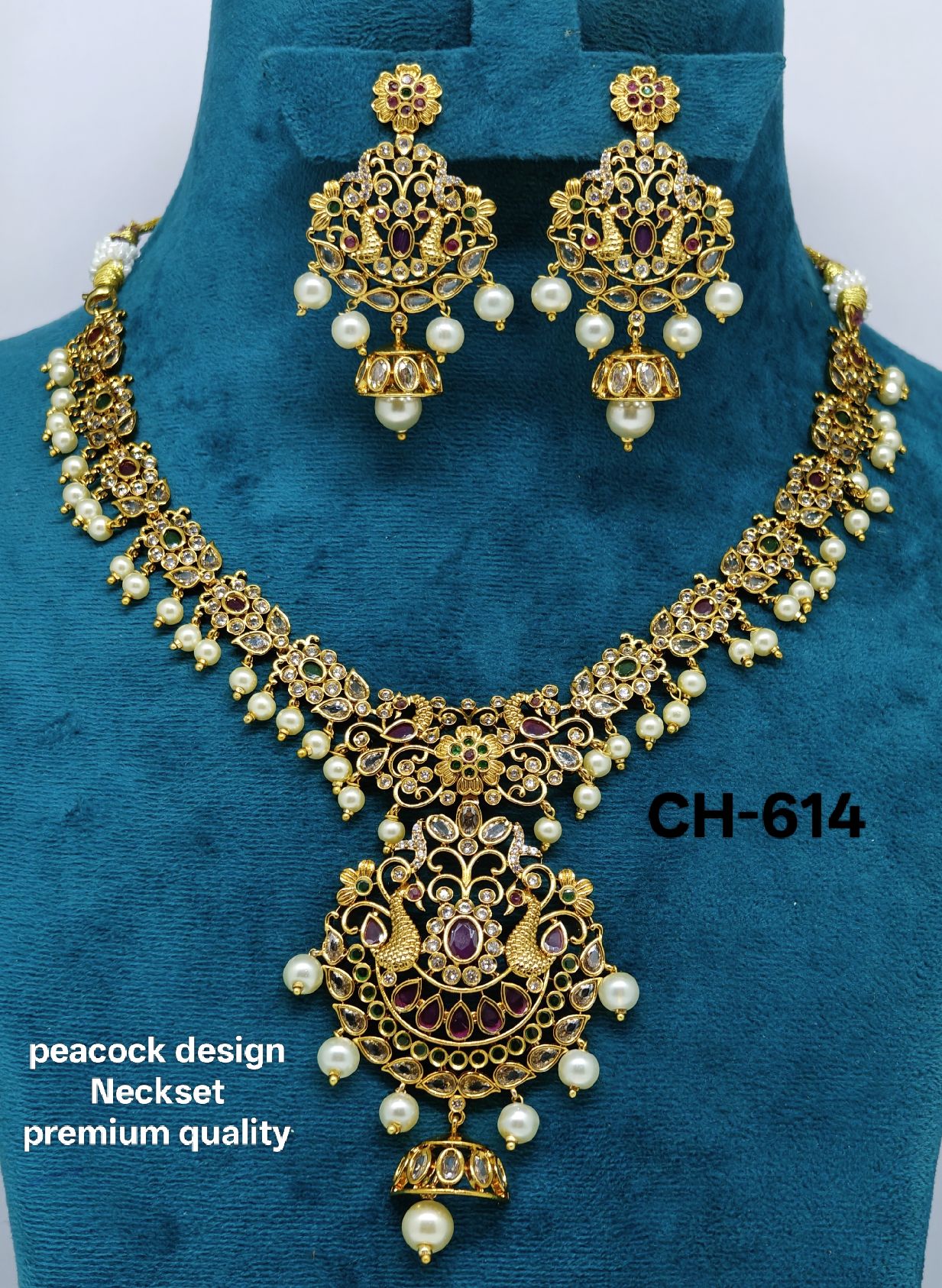 peacock design necklace